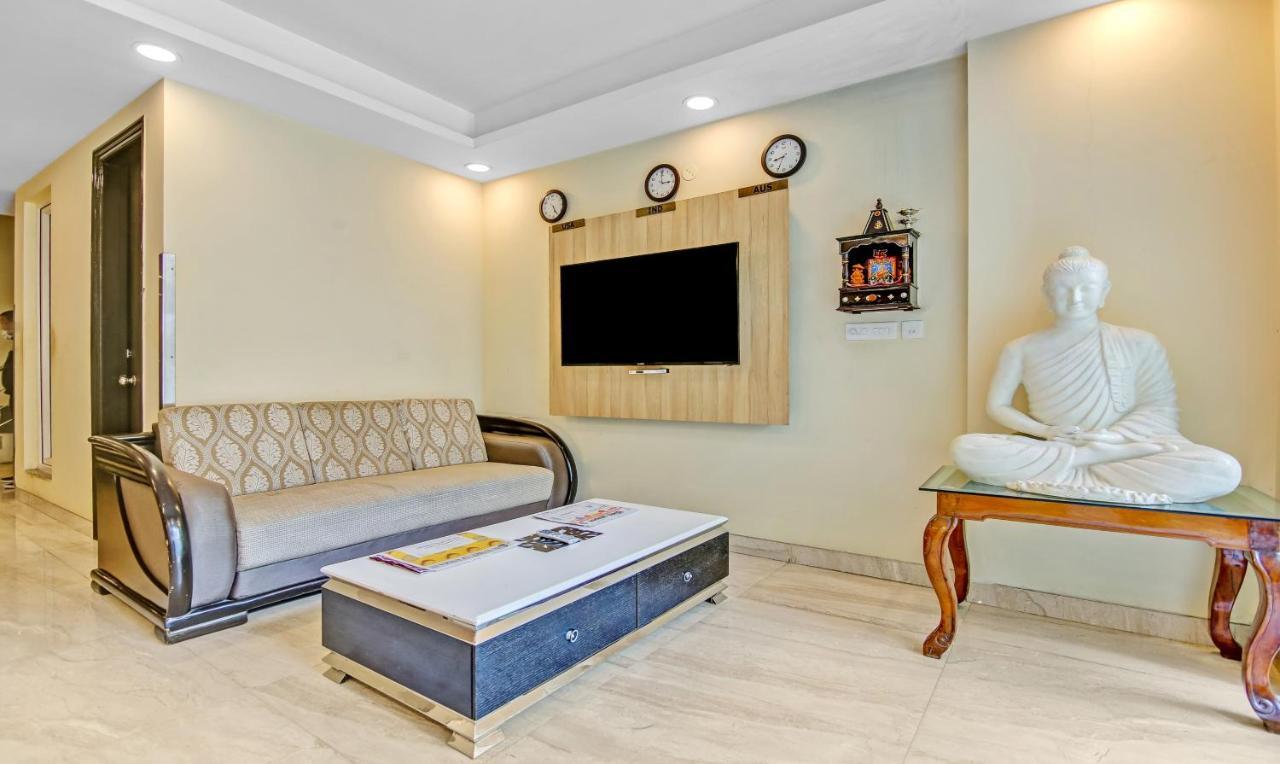Treebo Sai Village Gold Souk - Sec 43 Gurgaon Eksteriør billede