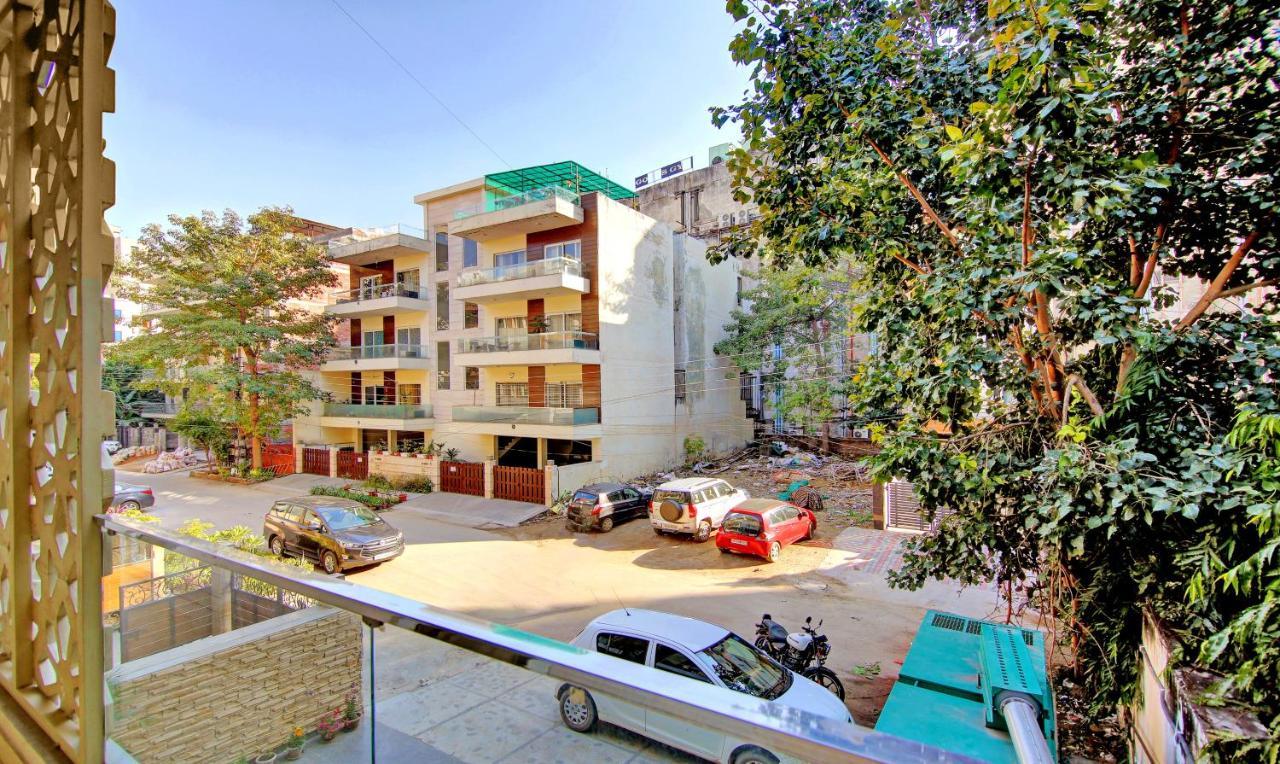 Treebo Sai Village Gold Souk - Sec 43 Gurgaon Eksteriør billede