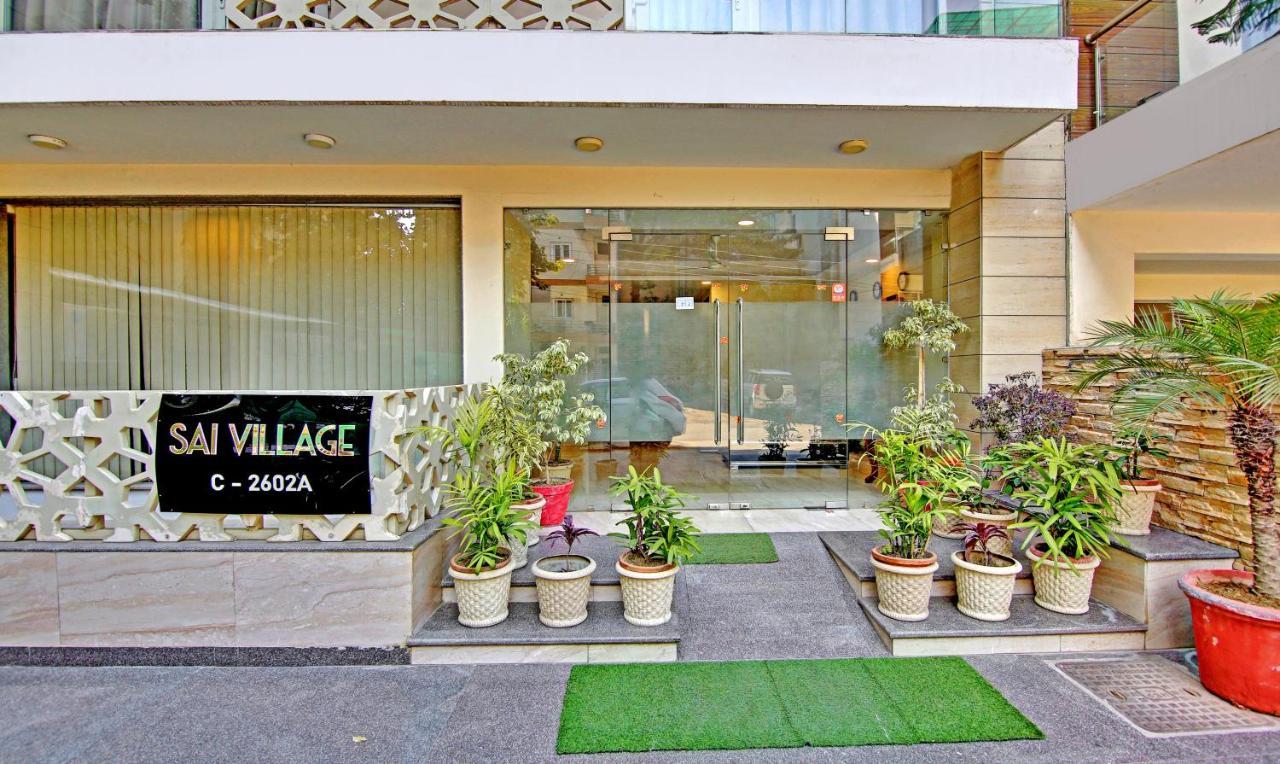 Treebo Sai Village Gold Souk - Sec 43 Gurgaon Eksteriør billede